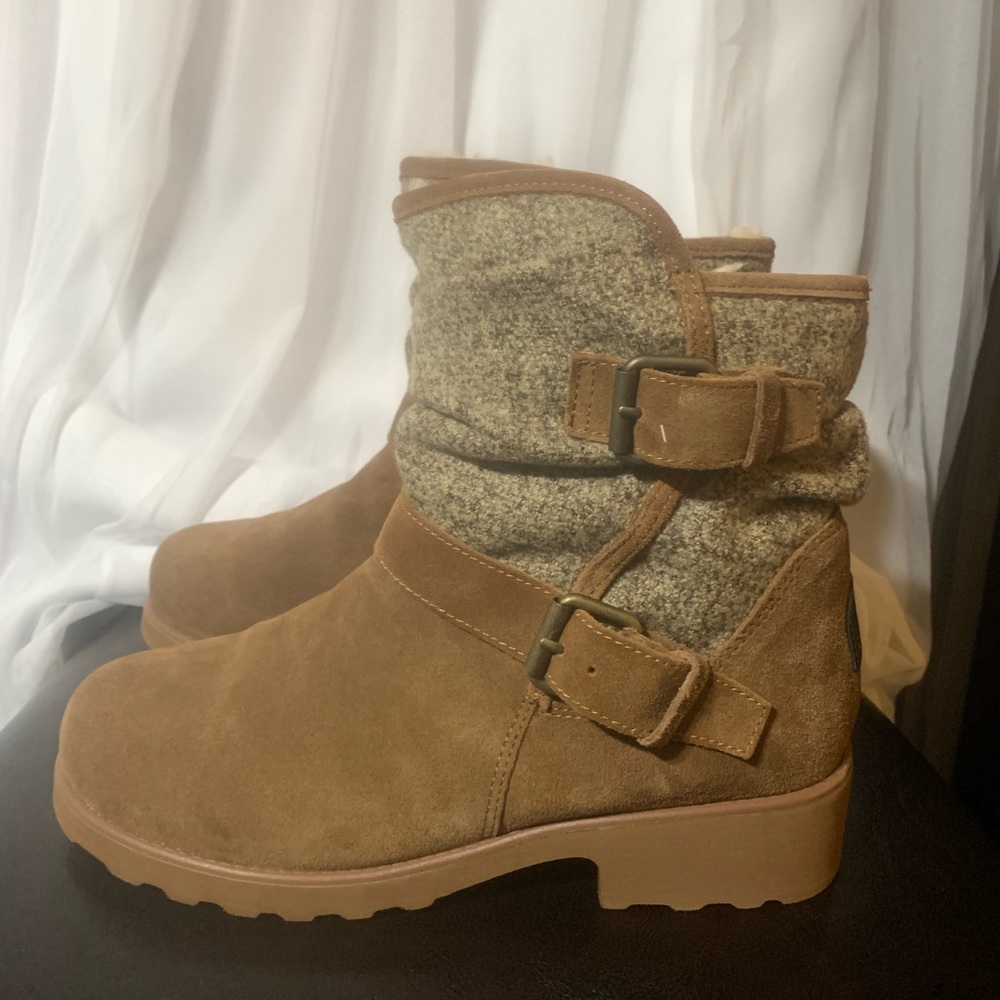 Bear Paw Womens Suede Avery 2 Buckle Boots w/shearling Sheepskin Lining Size 10